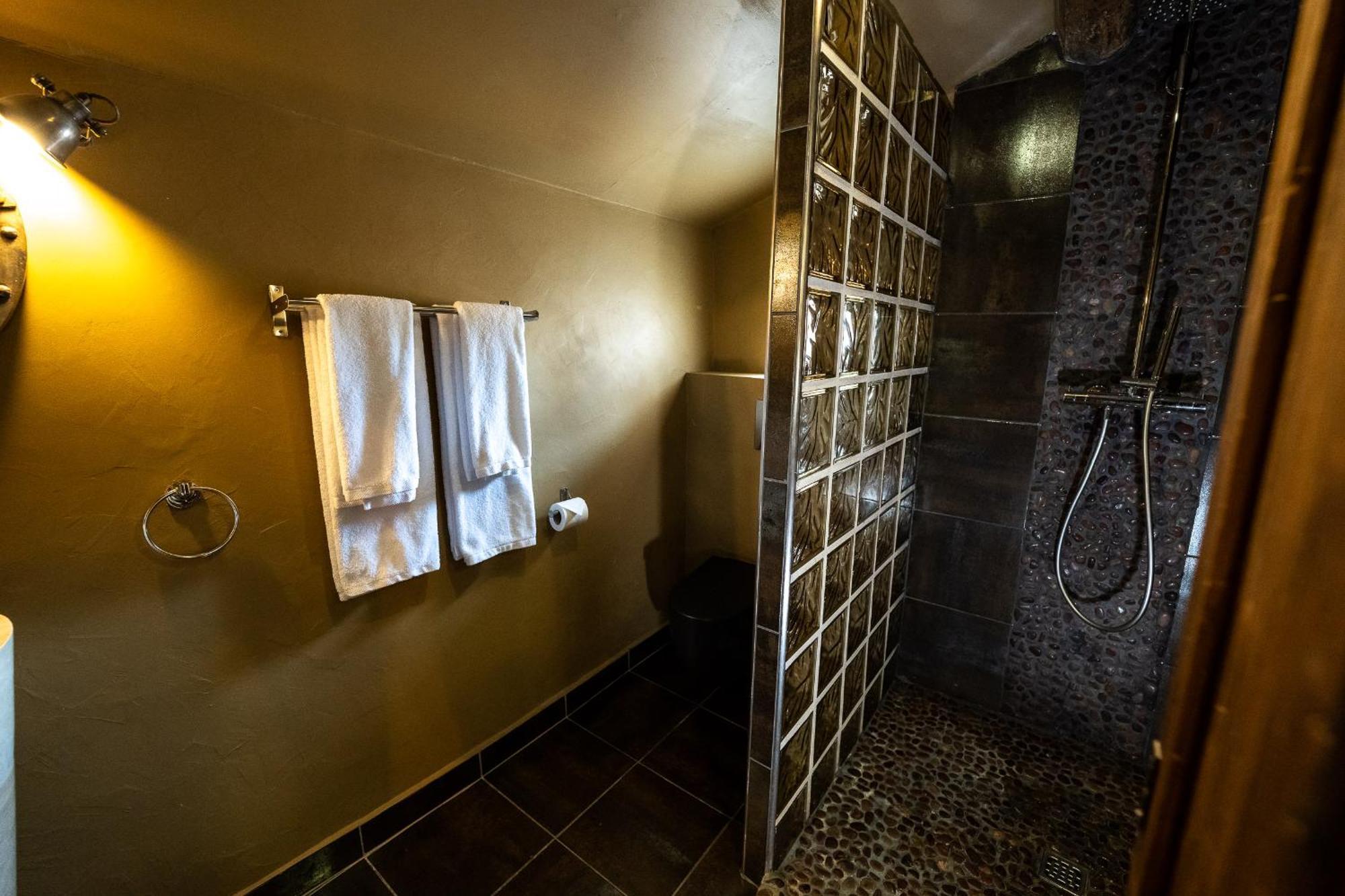Hotel La Bouscatière à Moustiers-Sainte-Marie Extérieur photo